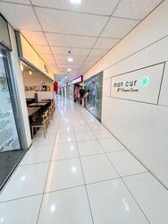 Holland Road Shopping Centre (D10), Retail #615633681